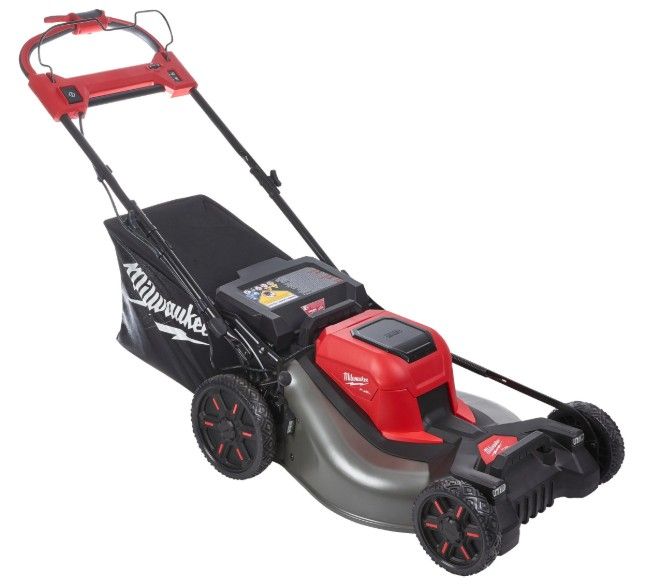 Milwaukee M18 F2LM53-122 FUEL™ dupla akkumulátoros önjáró fűnyíró 53 cm (2 x 12.0 REDLITHIUM™ FORGE™ akkumulátor) termék fő termékképe