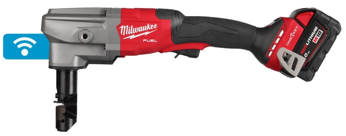Milwaukee M18 FNB35-502X akkus ONE-KEY™ FUEL™ folyamatos lemezlyukasztó (2 x 5.0 Ah Li-ion akkuval) termék fő termékképe